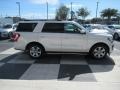 2019 Oxford White Ford Expedition XLT  photo #3