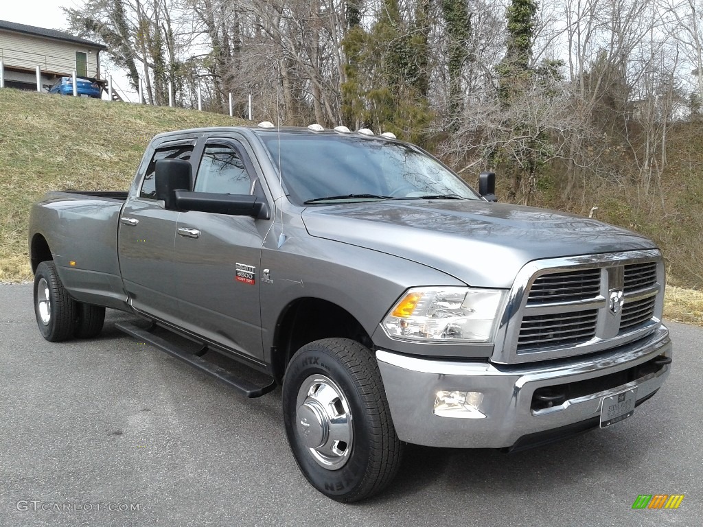 2012 Ram 3500 HD Big Horn Crew Cab 4x4 - Mineral Gray Pearl / Dark Slate/Medium Graystone photo #4