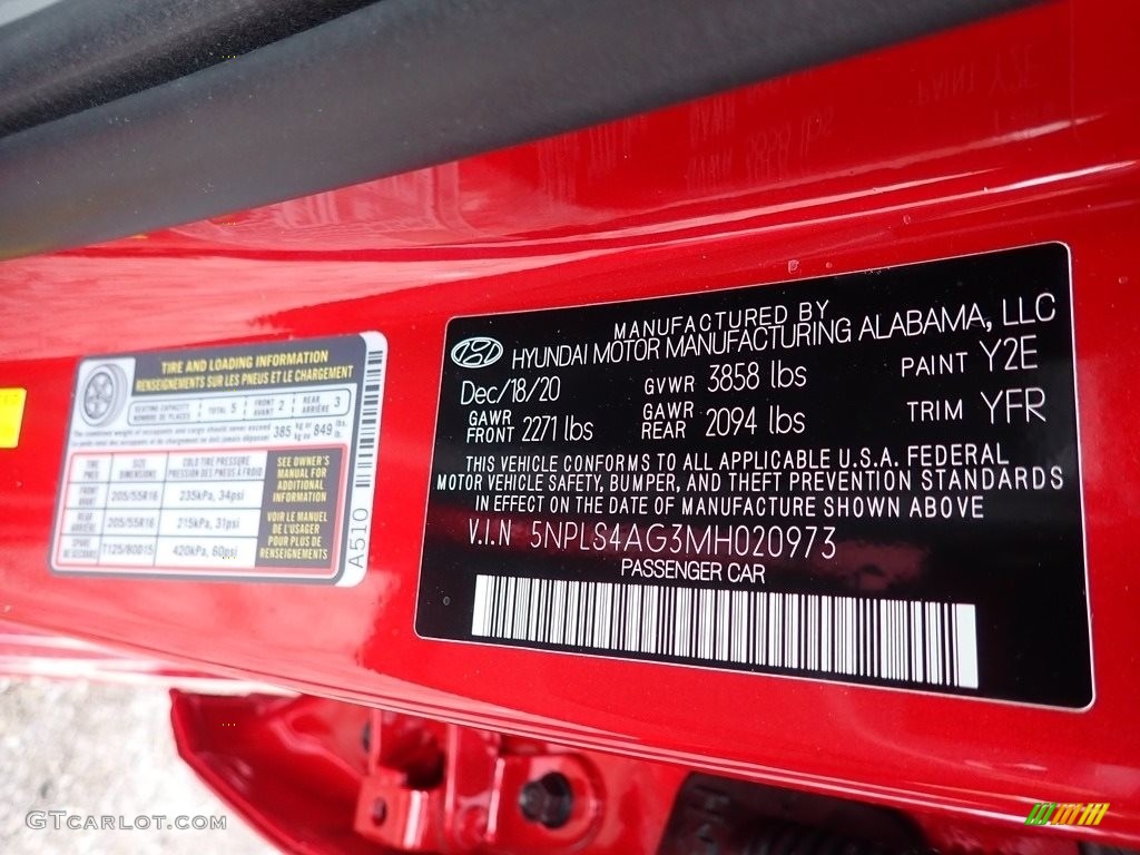 2021 Elantra SEL - Calypso Red / Medium Gray photo #11