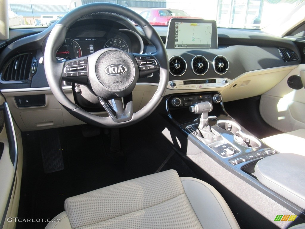 Light Gray Interior 2018 Kia Stinger Premium Photo #141052857