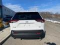 Super White - RAV4 XLE AWD Photo No. 14