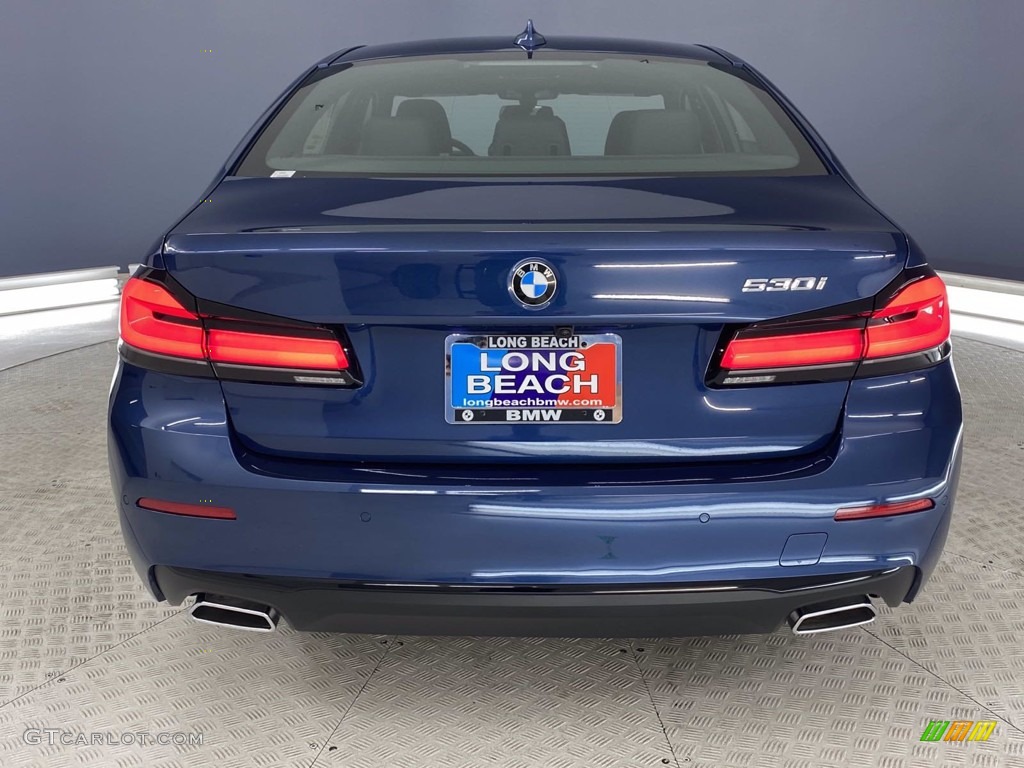 2021 5 Series 530i Sedan - Phytonic Blue Metallic / Black photo #10