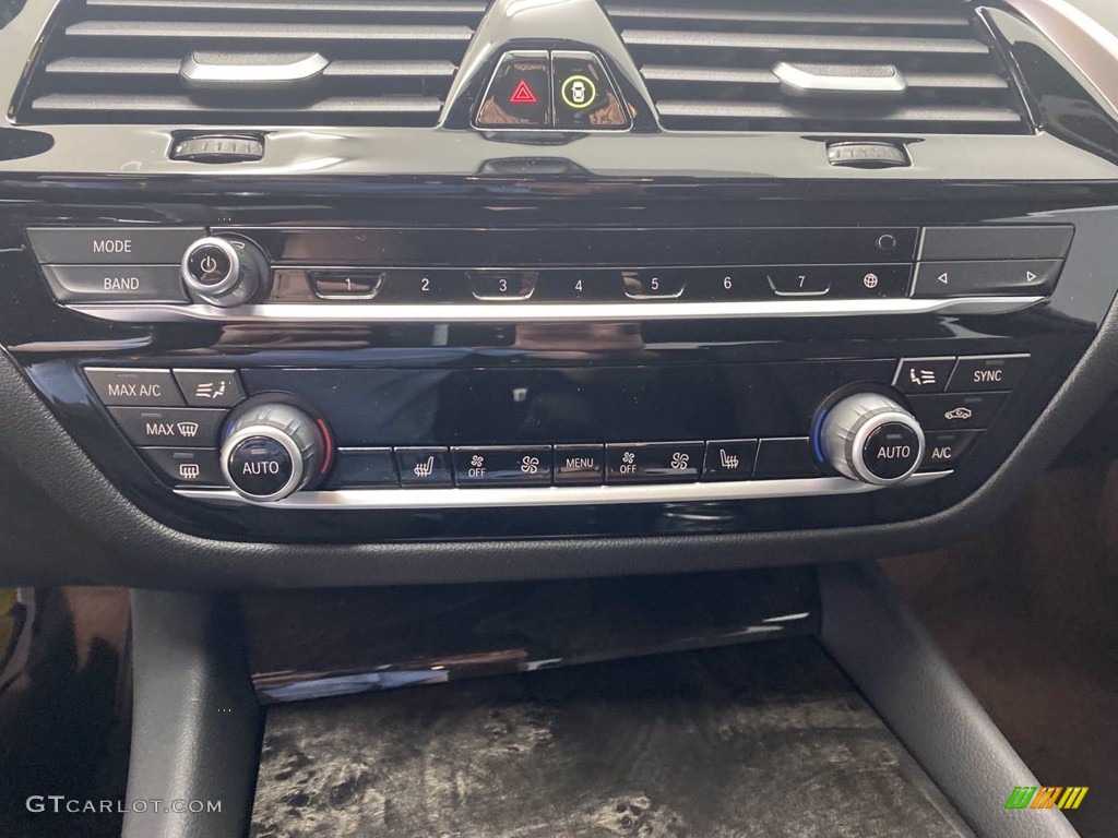 2021 5 Series 530i Sedan - Phytonic Blue Metallic / Black photo #29