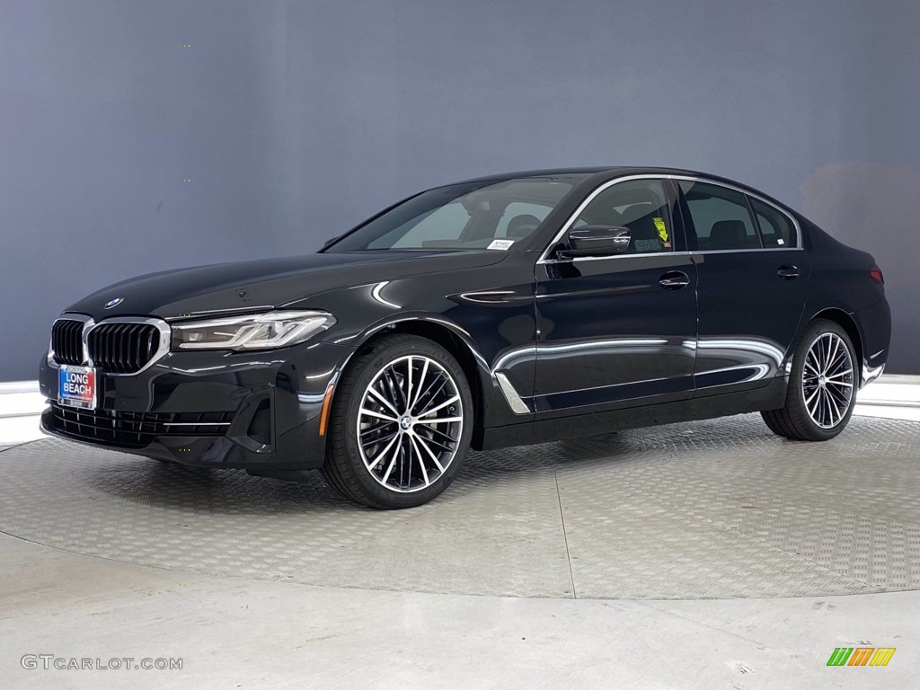 2021 5 Series 530i Sedan - Black Sapphire Metallic / Black photo #6