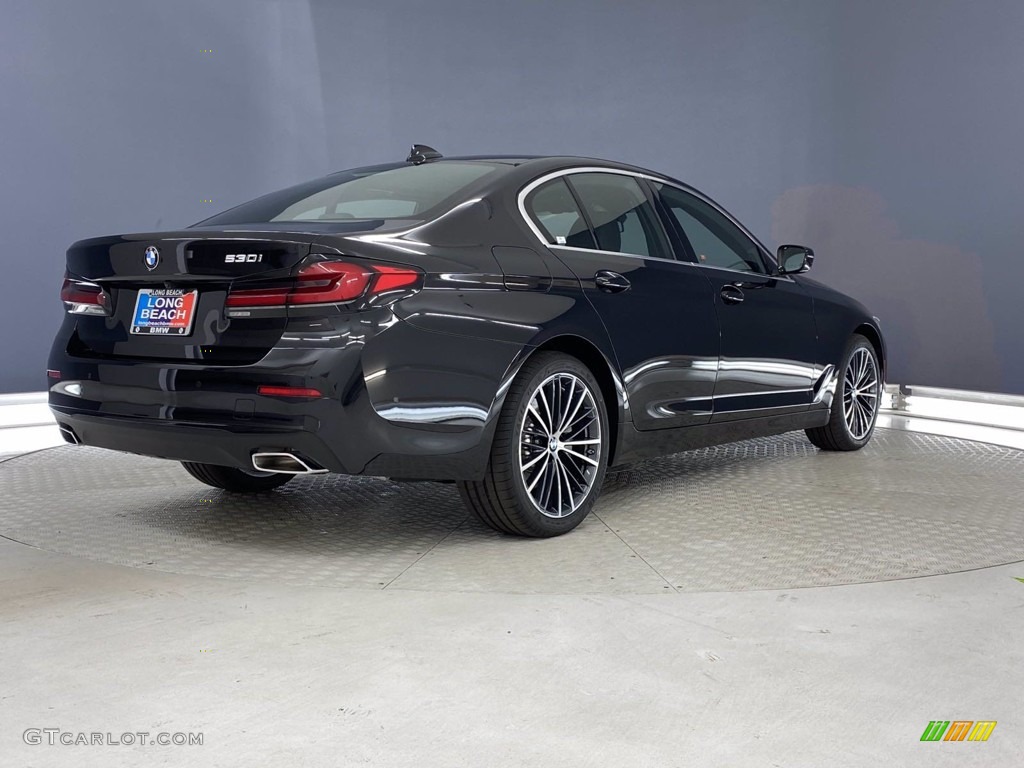 2021 5 Series 530i Sedan - Black Sapphire Metallic / Black photo #11