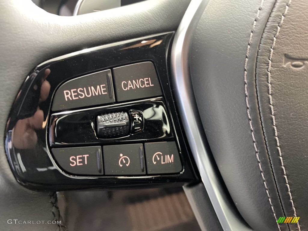 2021 5 Series 530i Sedan - Black Sapphire Metallic / Black photo #19