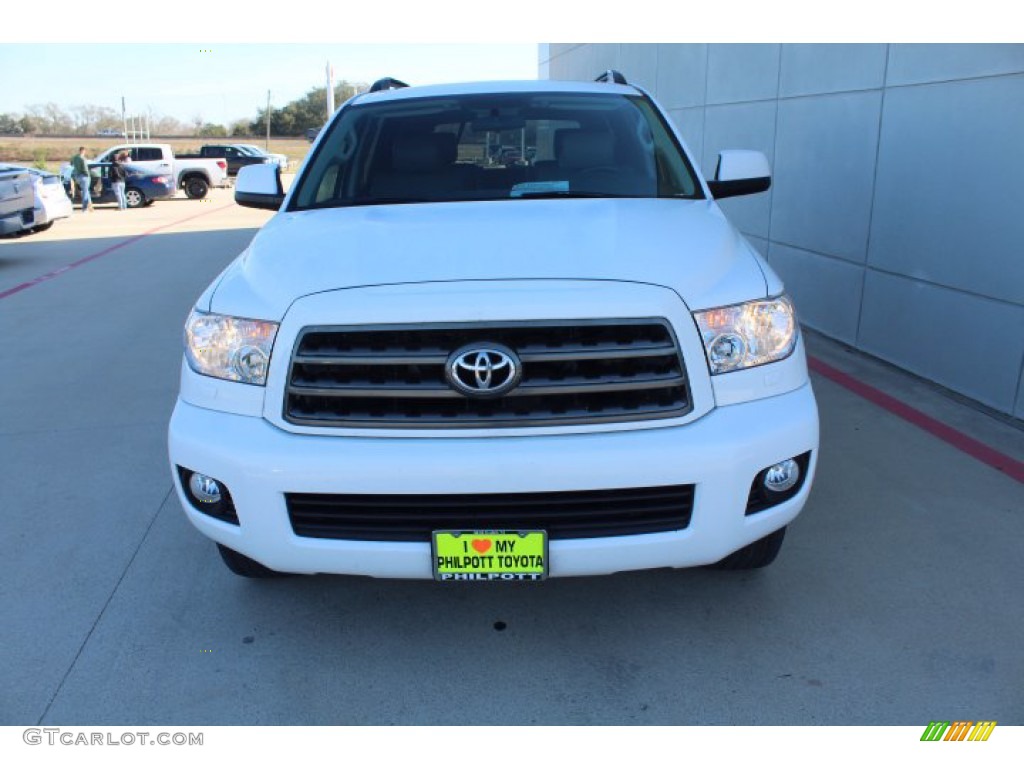 2017 Sequoia SR5 - Super White / Graphite photo #3