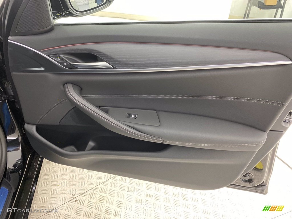 2021 5 Series 530i Sedan - Black Sapphire Metallic / Black photo #31