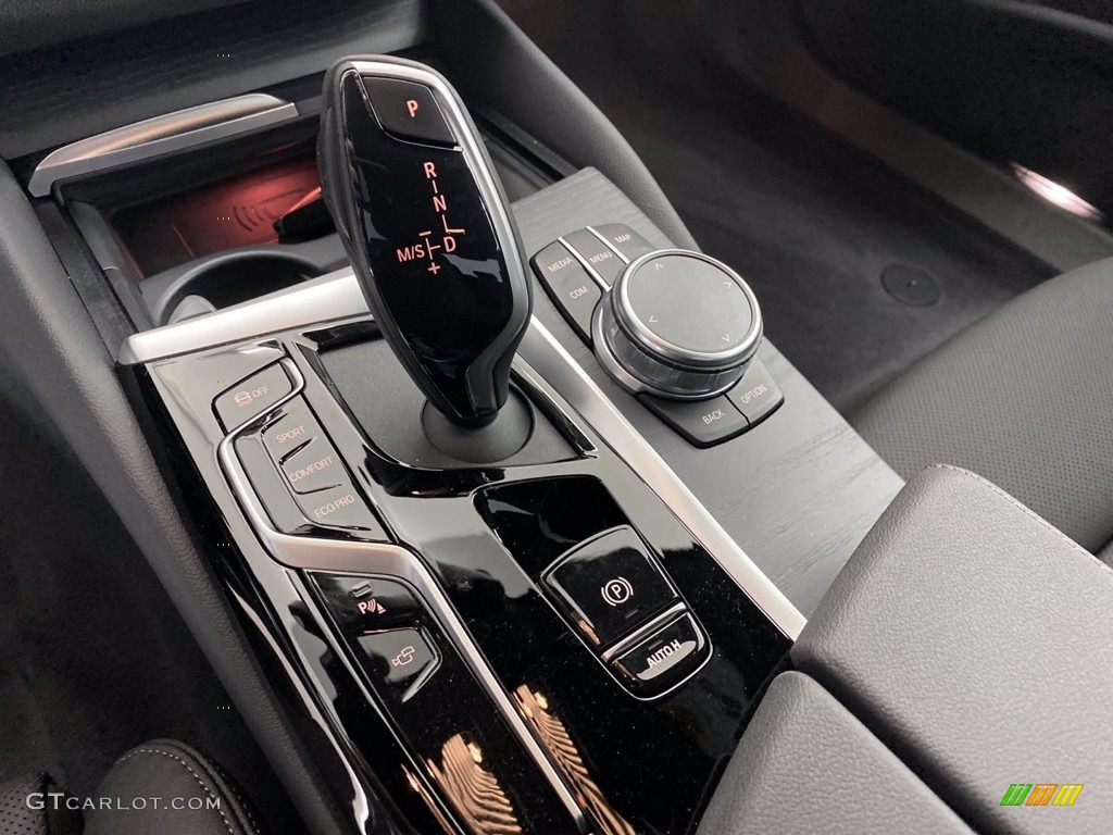 2021 5 Series 530i Sedan - Black Sapphire Metallic / Black photo #33