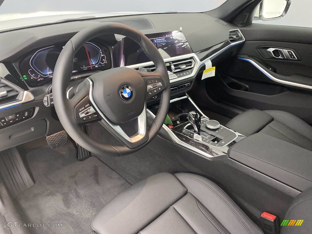 2021 3 Series 330e Sedan - Alpine White / Black photo #11