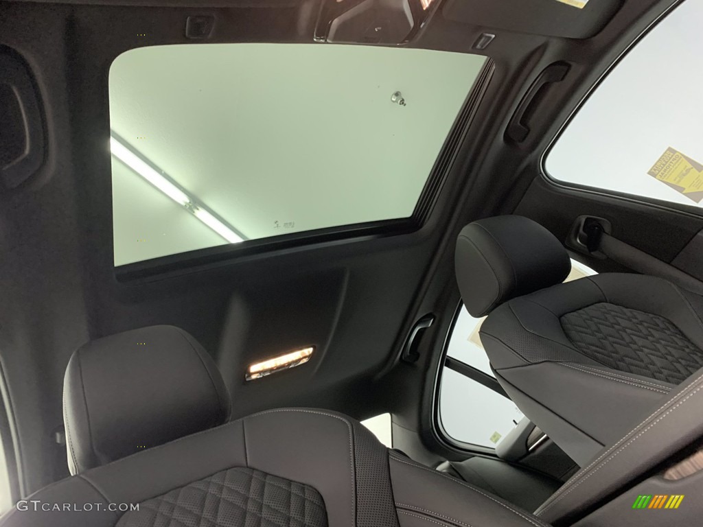 2021 5 Series 540i Sedan - Alpine White / Black photo #17