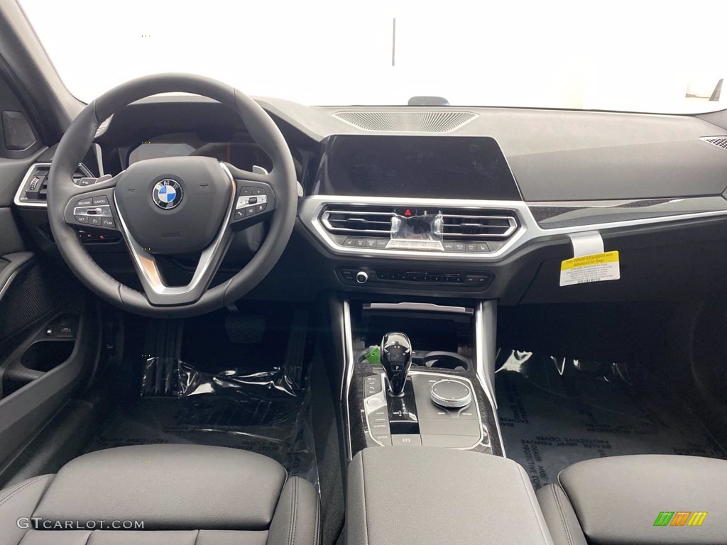2021 3 Series 330e Sedan - Alpine White / Black photo #19