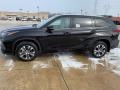 2021 Opulent Amber Toyota Highlander XLE AWD  photo #1