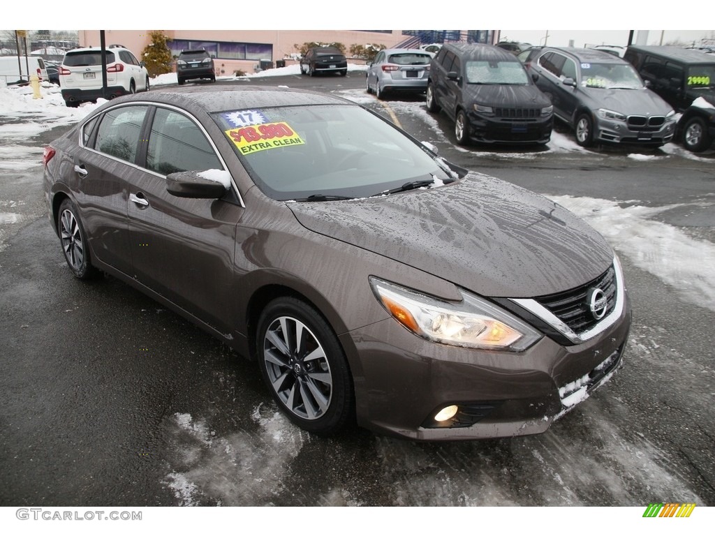 2017 Altima 2.5 SV - Java Metallic / Charcoal photo #3