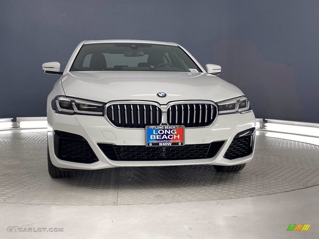 2021 5 Series 540i Sedan - Alpine White / Black photo #4