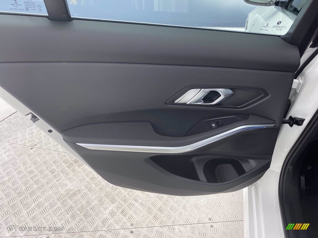 2021 3 Series 330e Sedan - Alpine White / Black photo #12