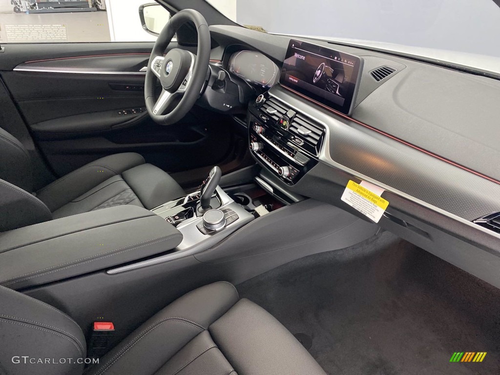 2021 5 Series 540i Sedan - Alpine White / Black photo #26