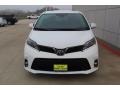 2019 Super White Toyota Sienna SE  photo #3