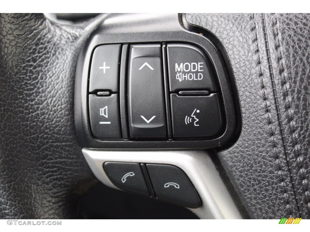 2019 Sienna SE - Super White / Black photo #11