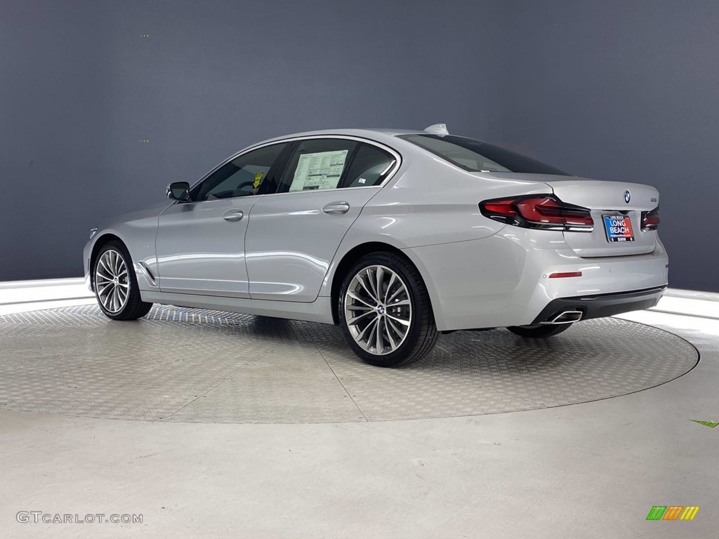 2021 5 Series 530i Sedan - Glacier Silver Metallic / Black photo #10