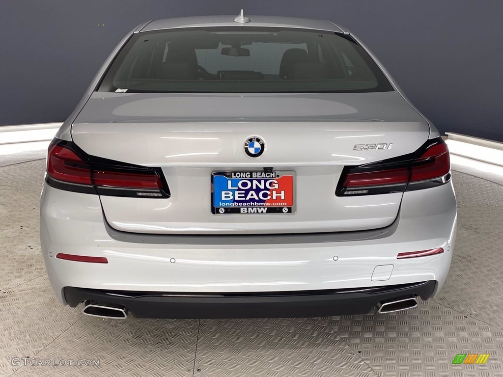 2021 5 Series 530i Sedan - Glacier Silver Metallic / Black photo #11