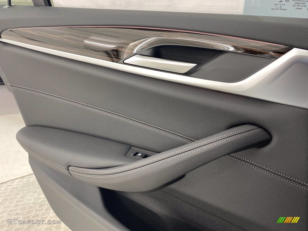 2021 5 Series 530i Sedan - Glacier Silver Metallic / Black photo #24