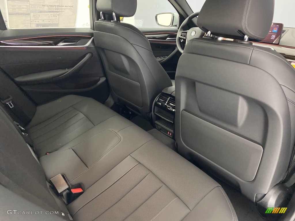 2021 5 Series 530i Sedan - Glacier Silver Metallic / Black photo #25