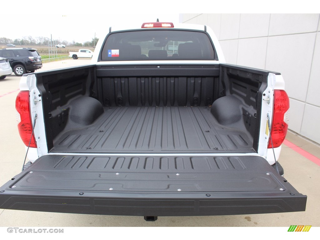 2021 Tundra SR5 CrewMax - Super White / Graphite photo #22