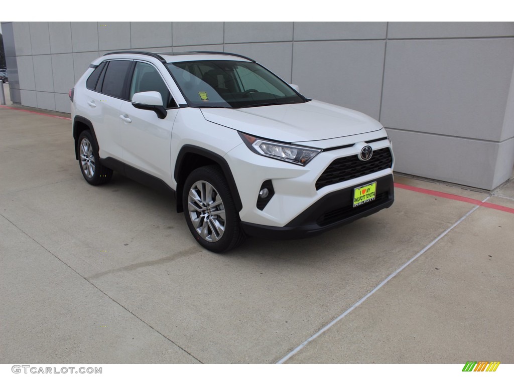 2021 RAV4 XLE Premium - Blizzard White Pearl / Black photo #2