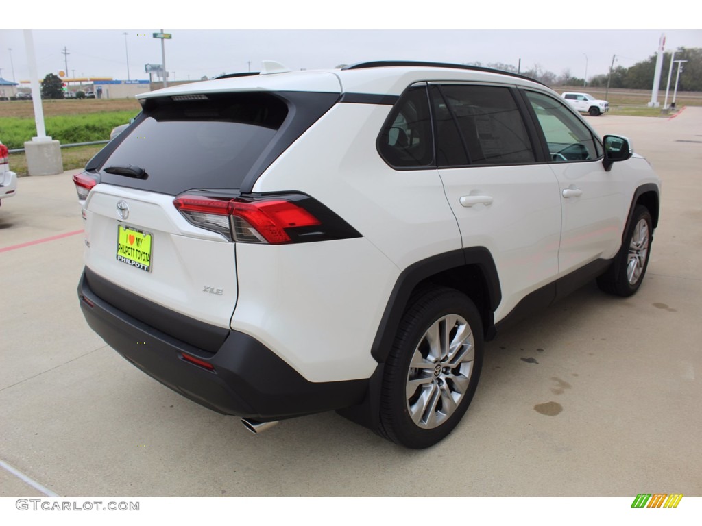 2021 RAV4 XLE Premium - Blizzard White Pearl / Black photo #8