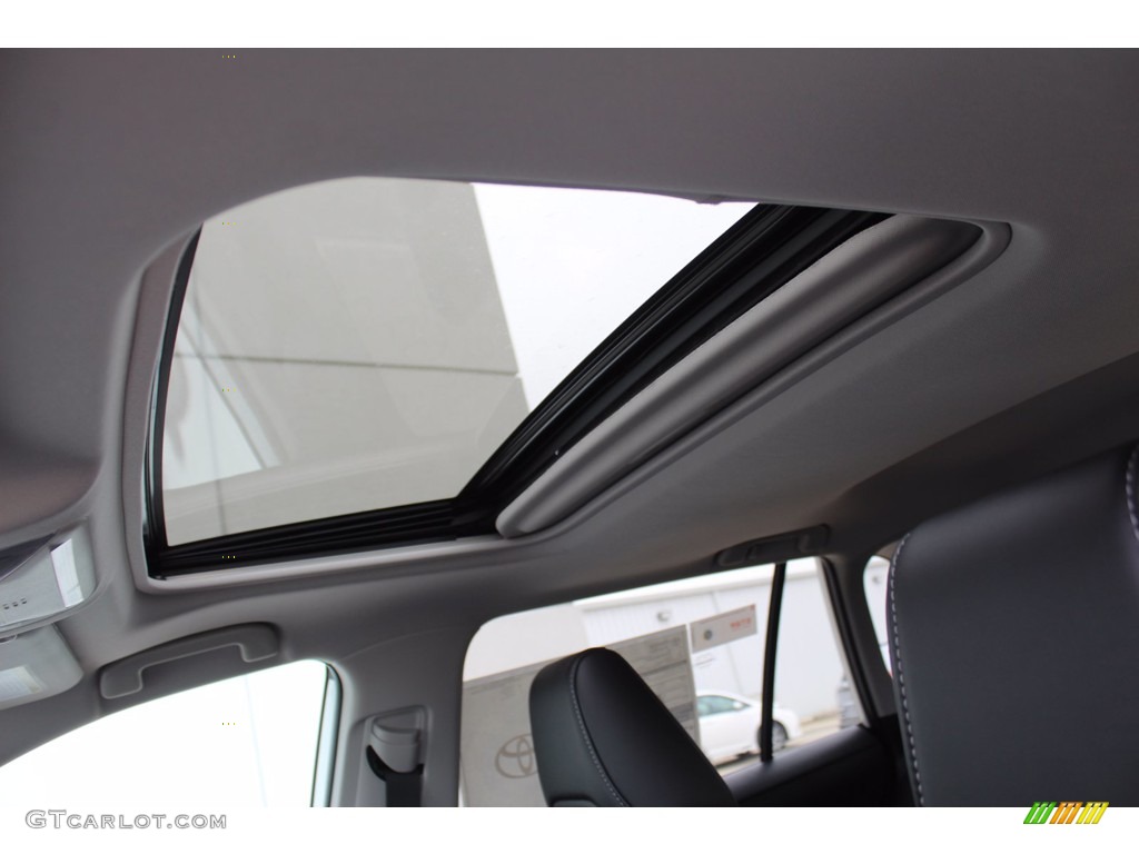 2021 RAV4 XLE Premium - Blizzard White Pearl / Black photo #19