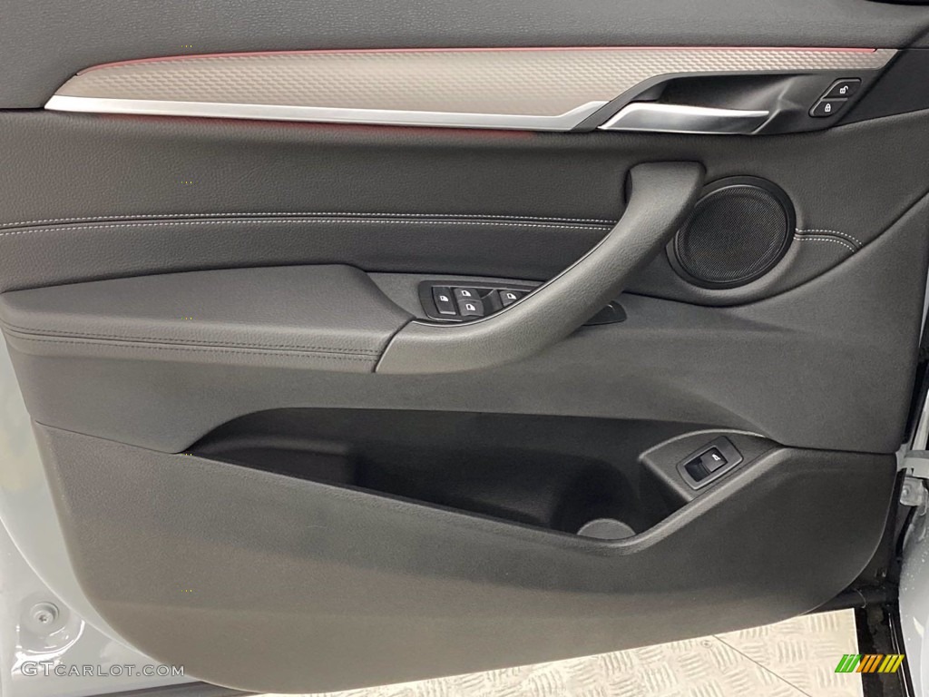 2021 X2 sDrive28i - Brooklyn Gray Metallic / Black photo #13