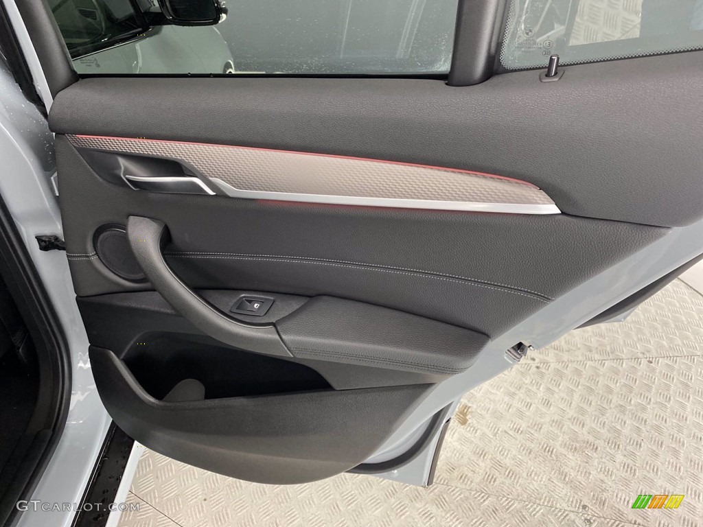 2021 X2 sDrive28i - Brooklyn Gray Metallic / Black photo #21