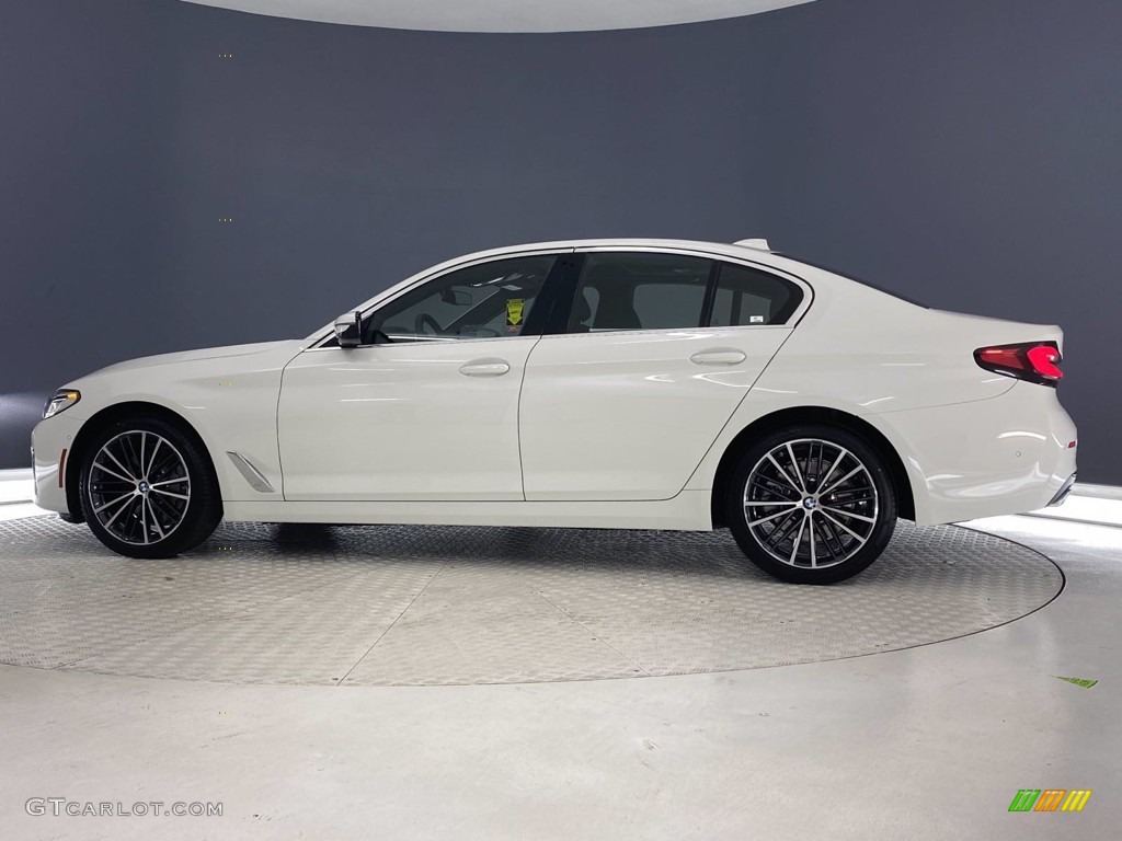 2021 5 Series 530i Sedan - Alpine White / Black photo #7