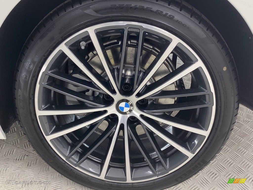 2021 5 Series 530i Sedan - Alpine White / Black photo #10