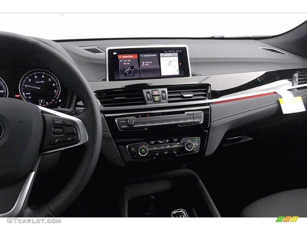 2021 X2 sDrive28i - Mineral Gray Metallic / Black photo #6