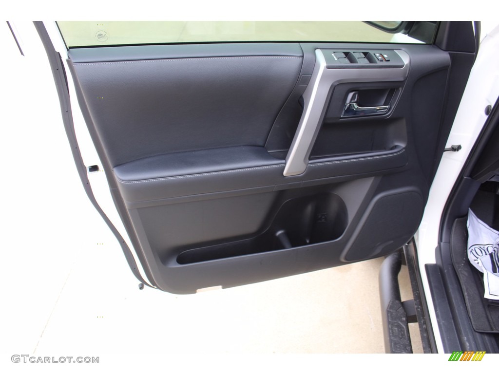 2021 4Runner SR5 - Super White / Black/Graphite photo #9
