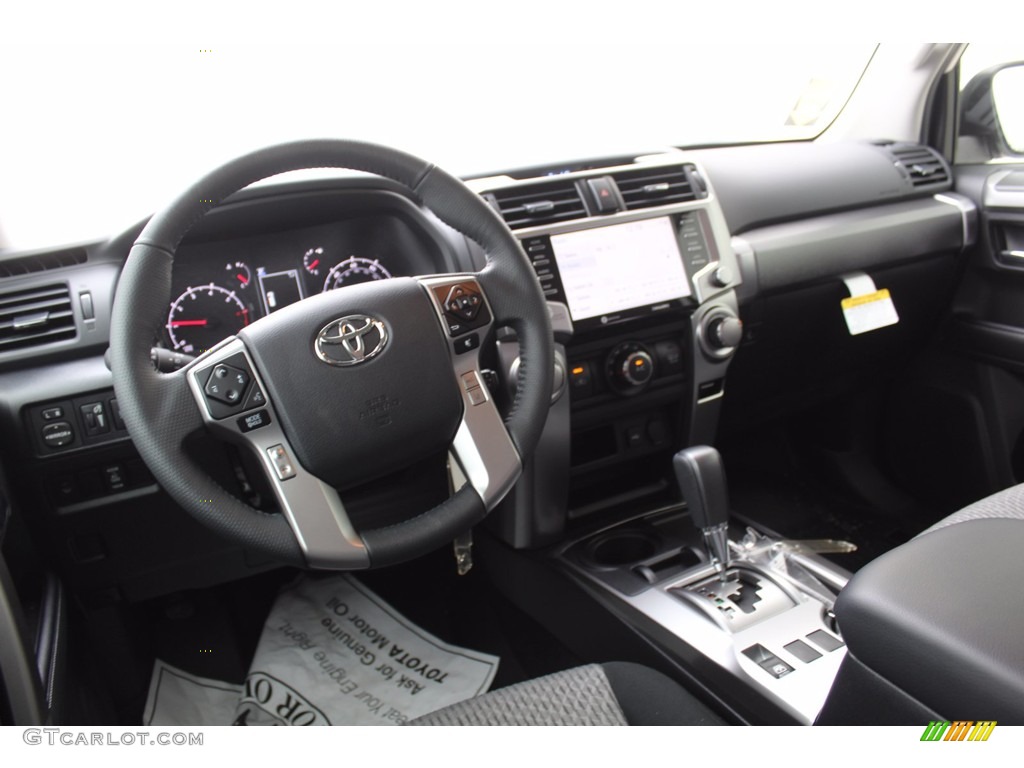 2021 4Runner SR5 - Super White / Black/Graphite photo #19