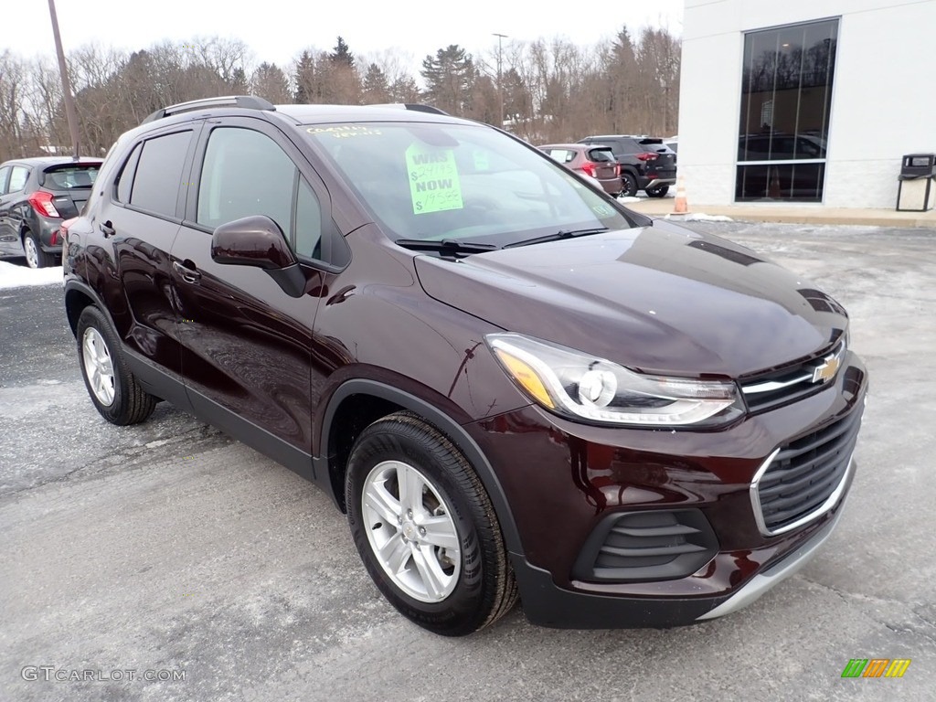 2021 Trax LT - Black Cherry Metallic / Jet Black photo #8