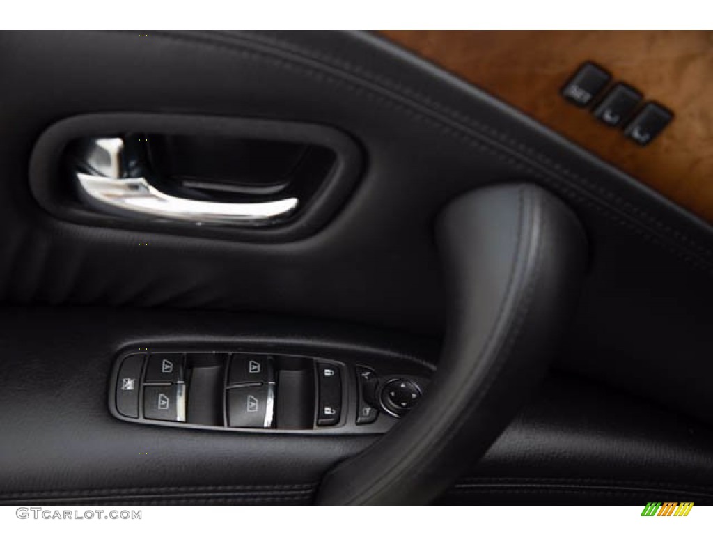 2014 Infiniti QX80 Standard QX80 Model Graphite Door Panel Photo #141074218