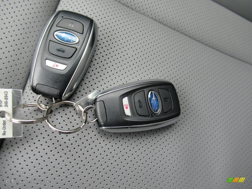 2020 Subaru Outback Limited XT Keys Photos