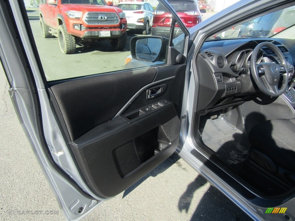 2012 MAZDA5 Sport - Liquid Silver Metallic / Black photo #27