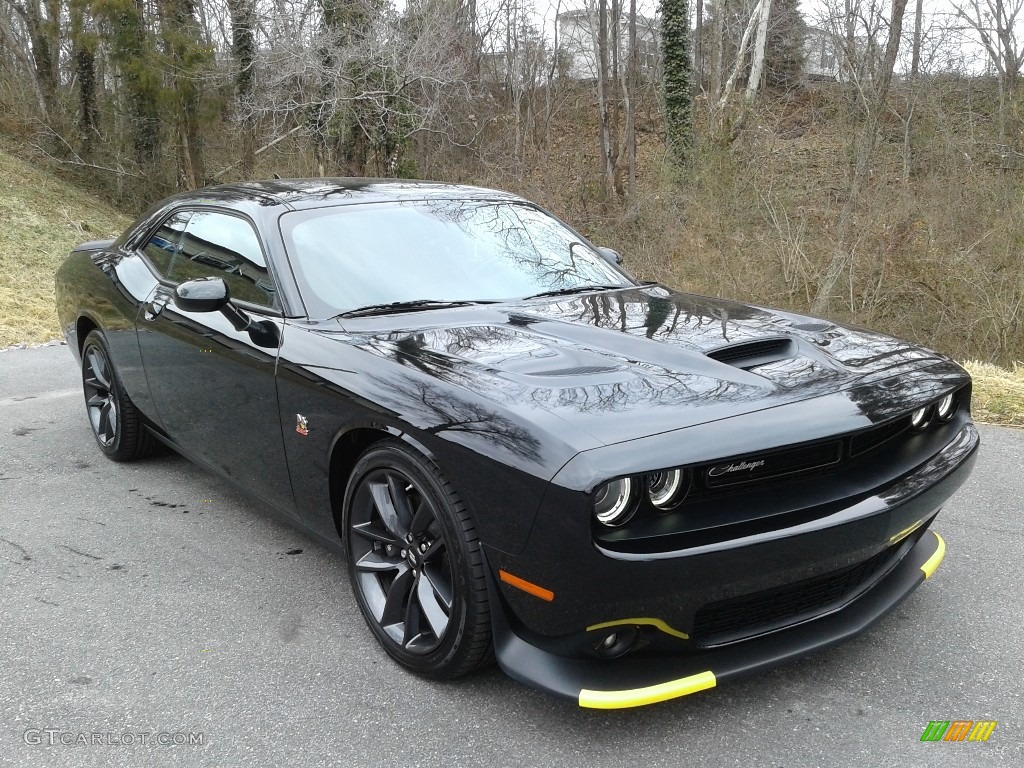 Pitch Black 2019 Dodge Challenger R/T Scat Pack Exterior Photo #141078051