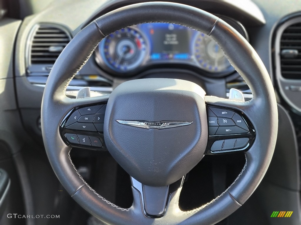 2020 Chrysler 300 S Steering Wheel Photos