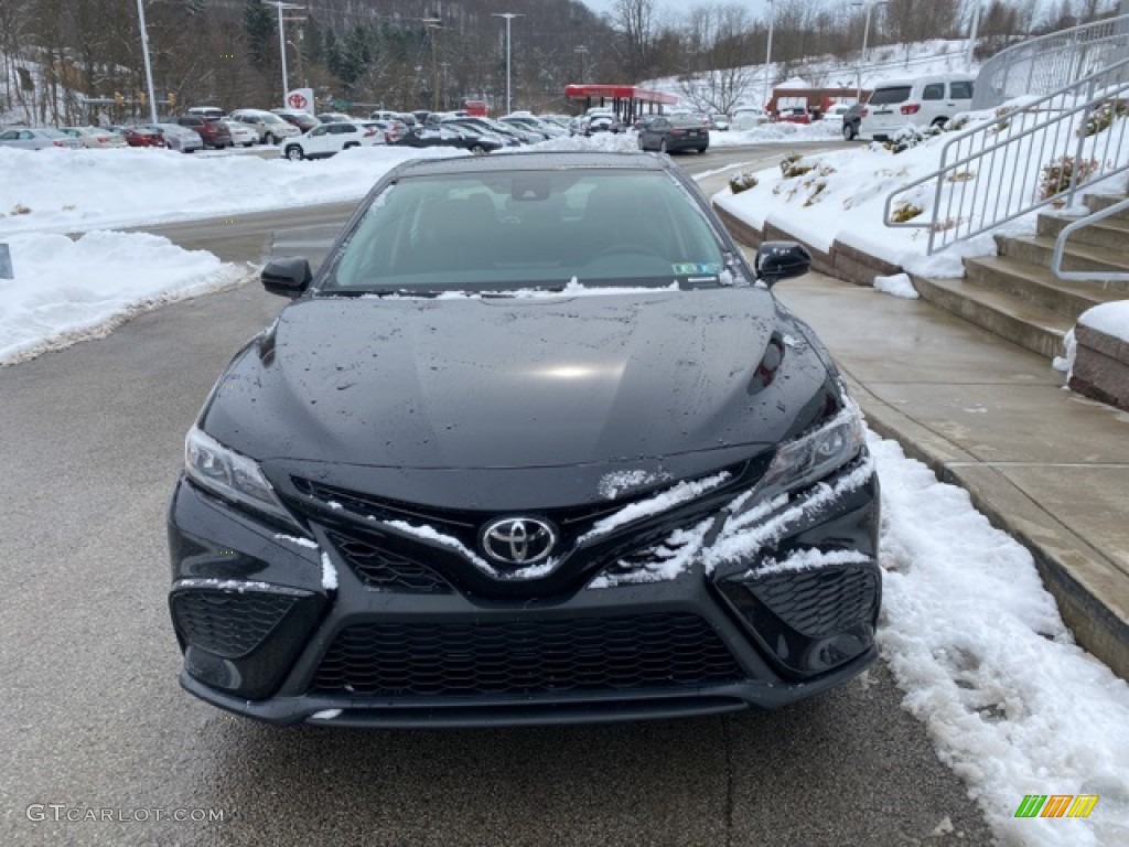 2021 Camry SE - Midnight Black Metallic / Black photo #11