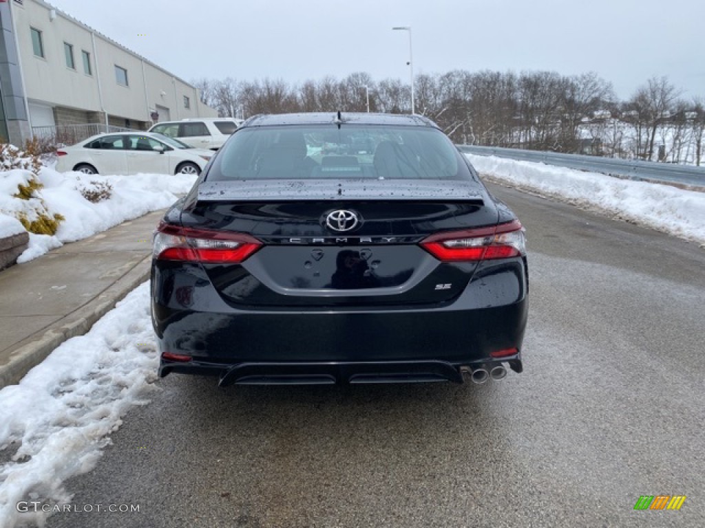 2021 Camry SE - Midnight Black Metallic / Black photo #14