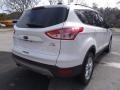 2016 Oxford White Ford Escape SE 4WD  photo #3