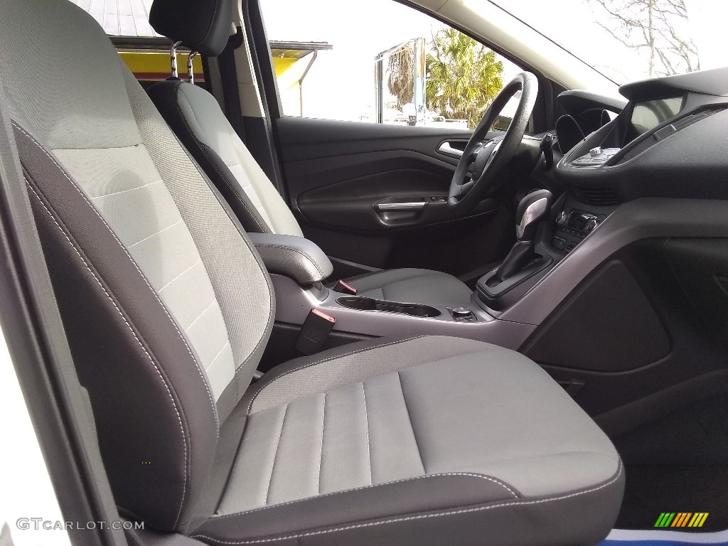 2016 Escape SE 4WD - Oxford White / Charcoal Black photo #17