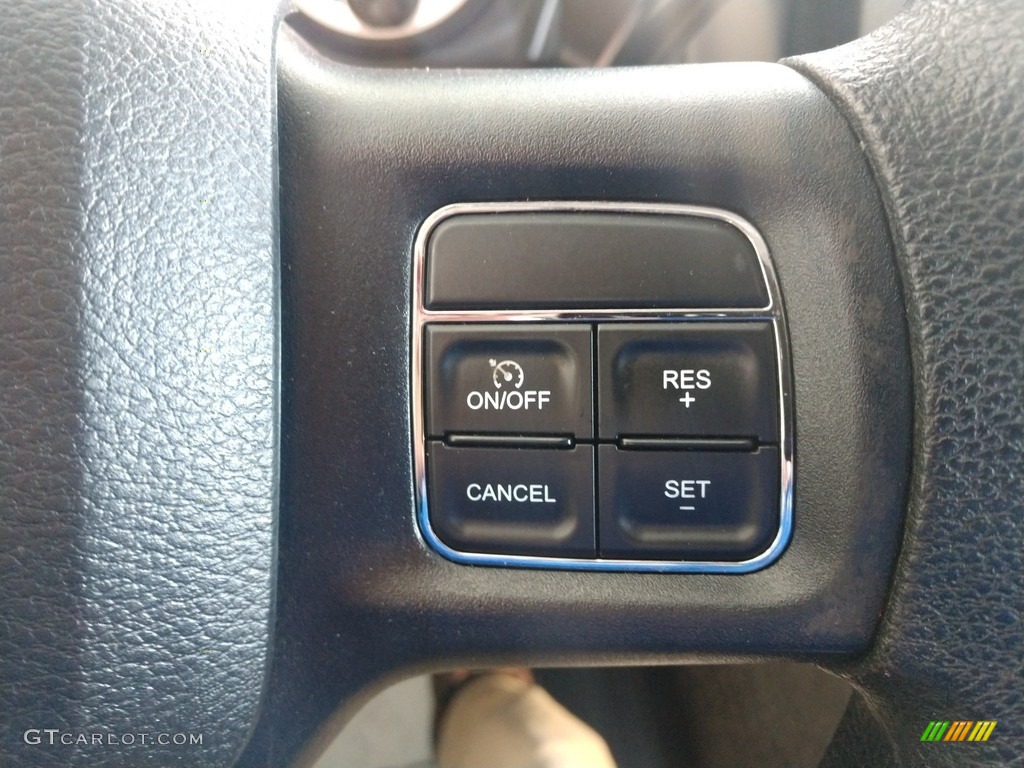 2016 Ram 2500 Tradesman Regular Cab 4x4 Black/Diesel Gray Steering Wheel Photo #141095781