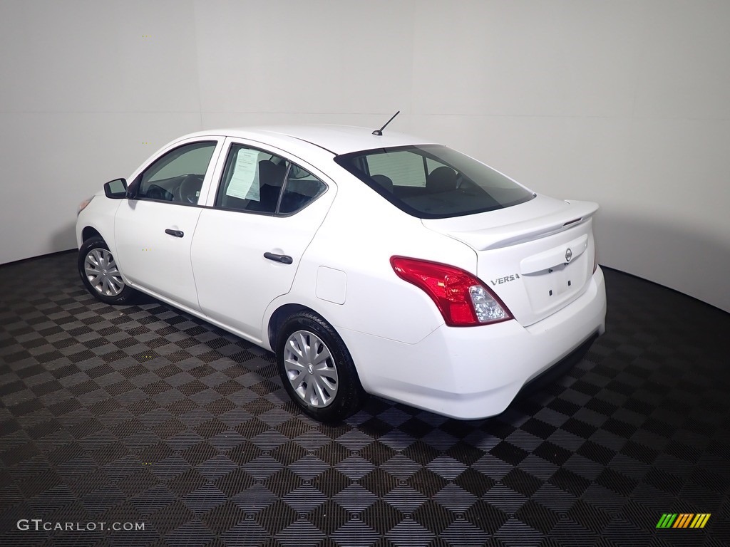 2017 Versa S - Fresh Powder White / Charcoal photo #11